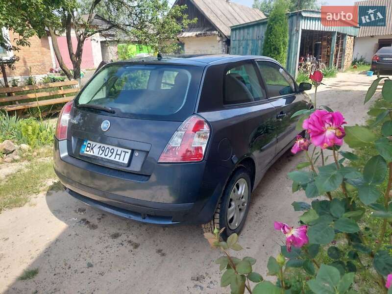 Fiat Stilo (2004)