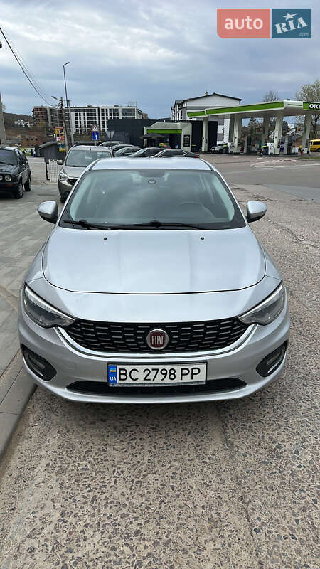 Fiat Tipo (2016)