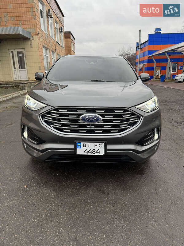 Ford Edge (2022)