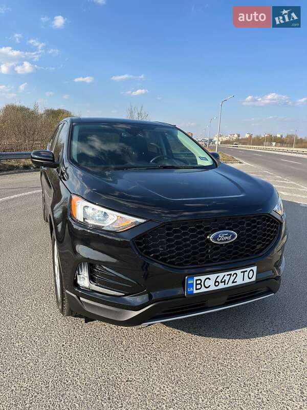Ford Edge (2021)