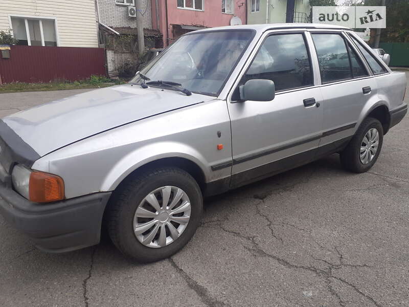 Ford Escort (1989)