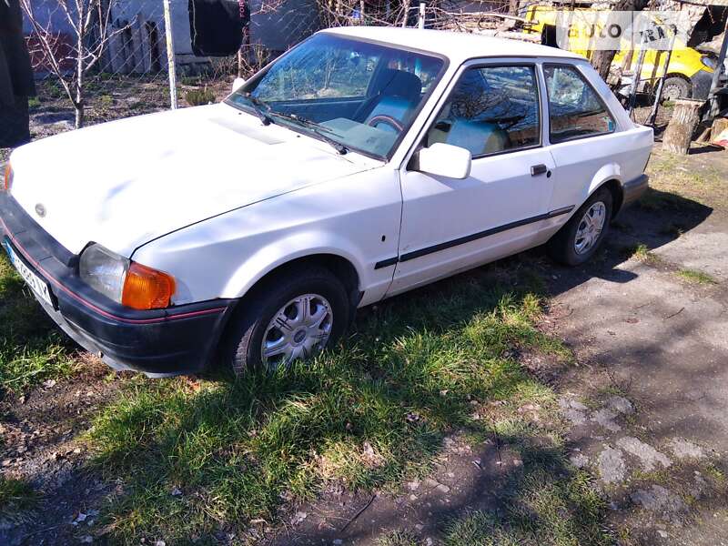 Ford Escort (1989)