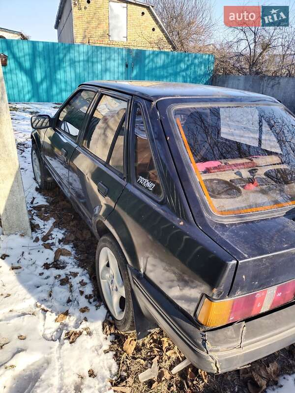 Ford Escort (1990)