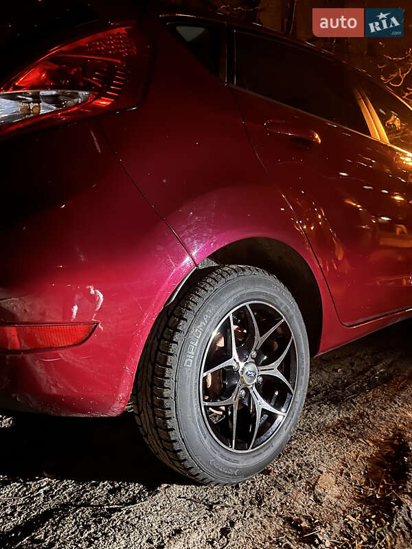 Ford Fiesta (2011)