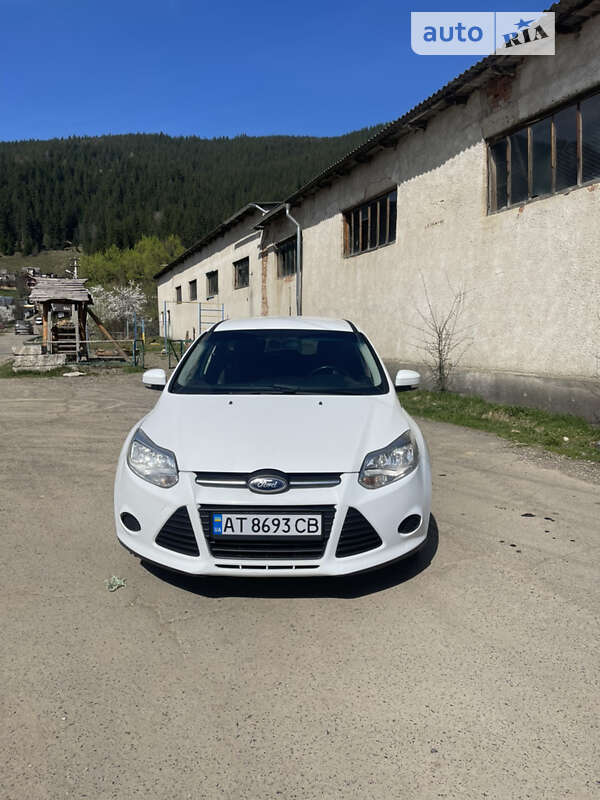 Ford Focus (2012)