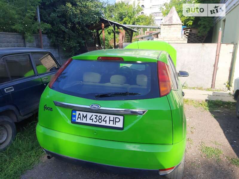 Ford Focus (1998)