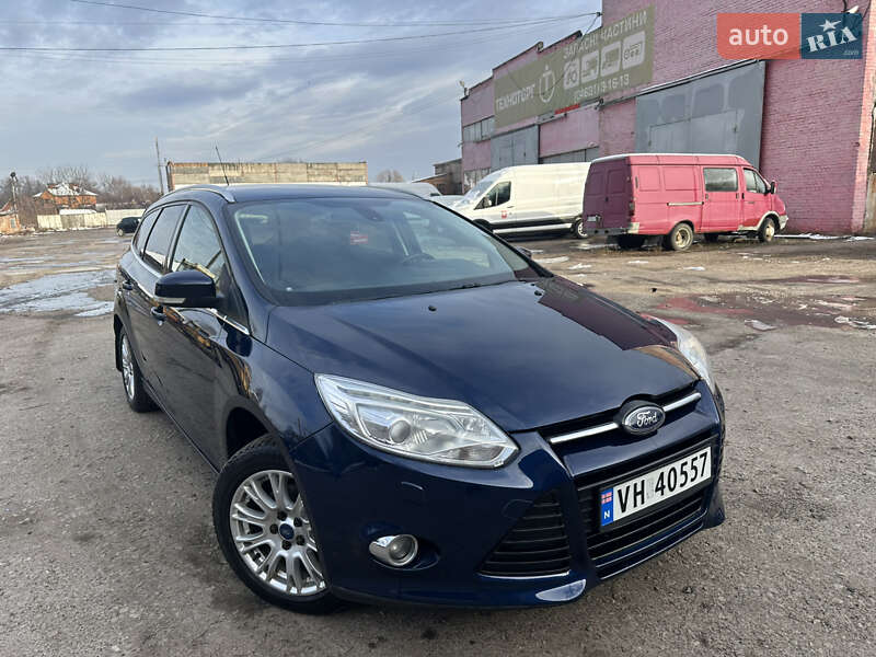 Ford Focus (2012)