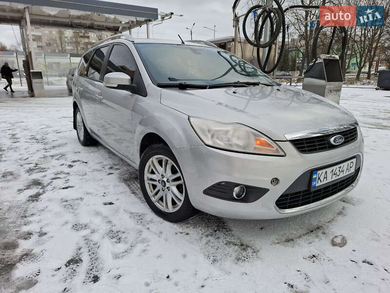 Ford Focus (2008)