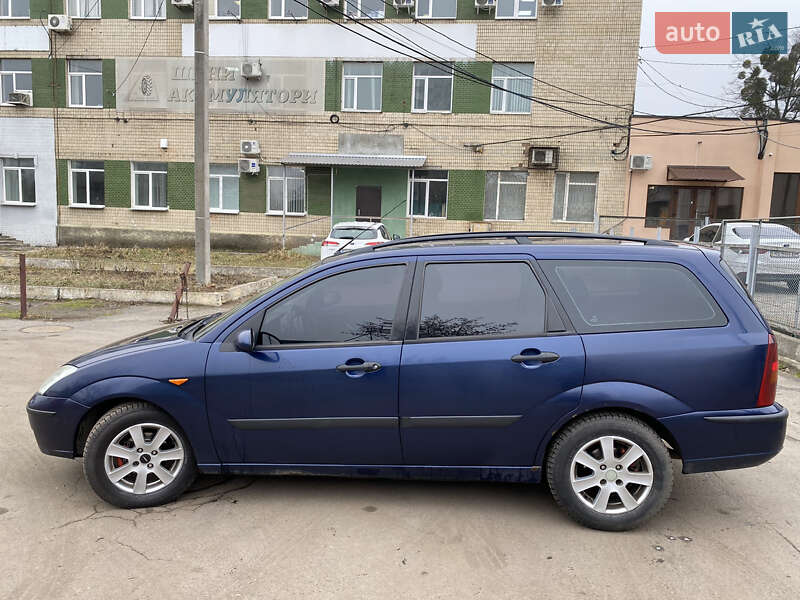 Ford Focus (2003)