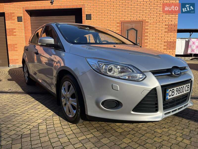 Ford Focus (2011)