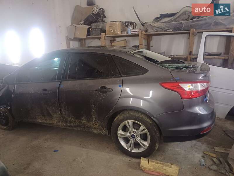 Ford Focus (2013)