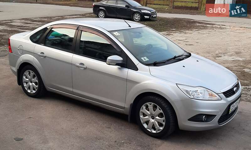 Ford Focus (2010)