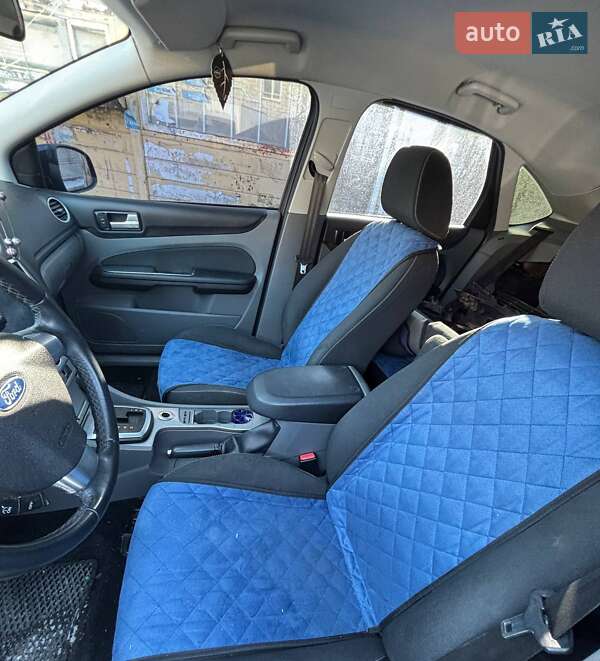 Ford Focus (2011)