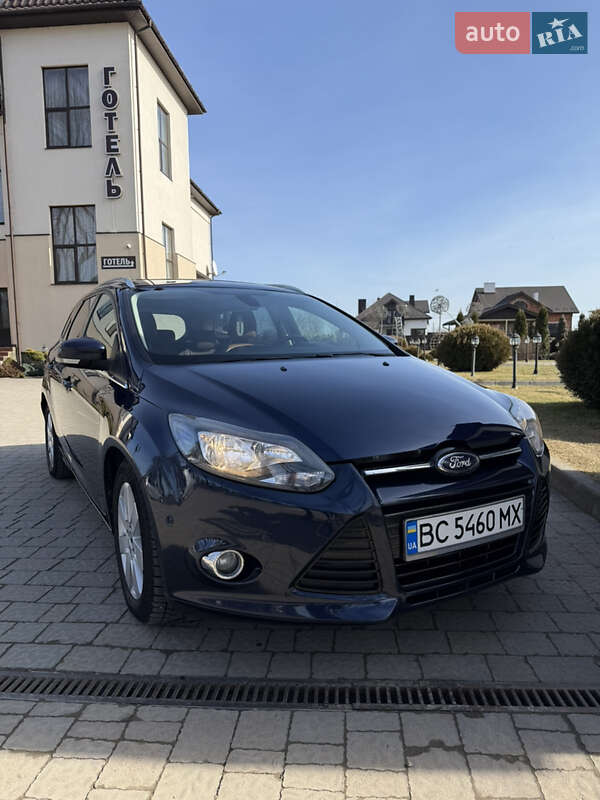 Ford Focus (2012)
