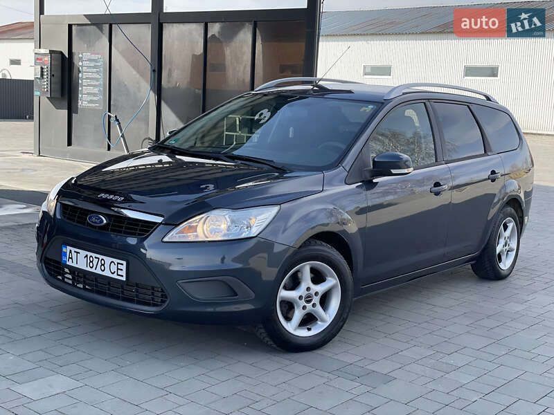 Ford Focus (2010)