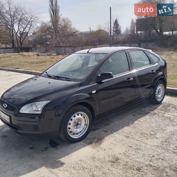 Ford Focus (2005)