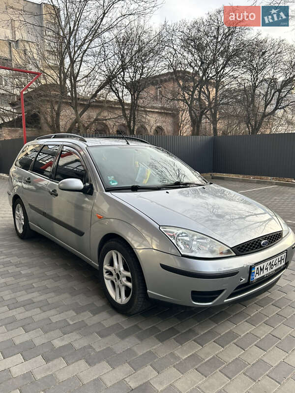 Ford Focus (2002)