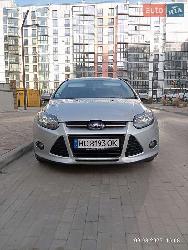 Ford Focus (2012)