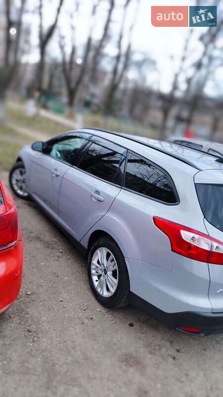 Ford Focus (2012)