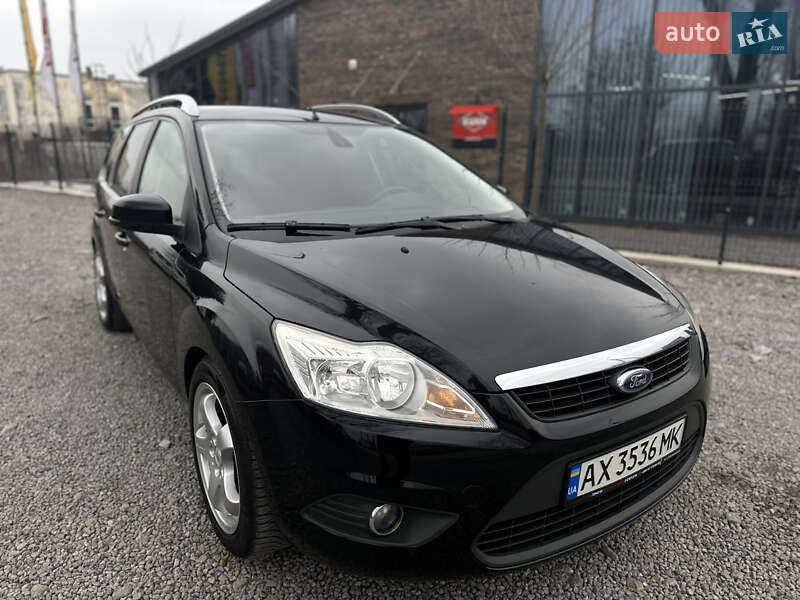 Ford Focus (2011)