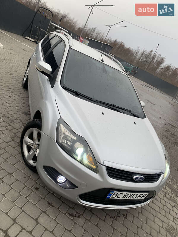 Ford Focus (2009)