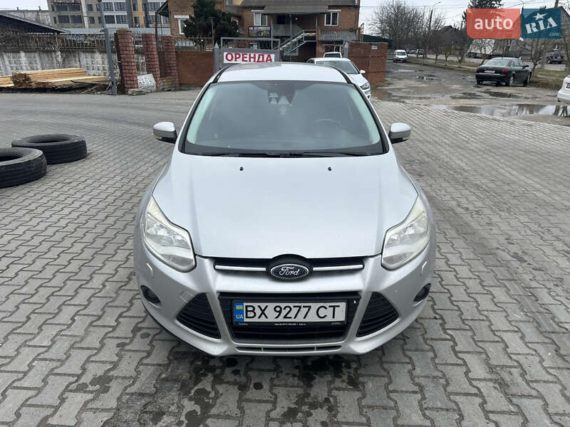 Ford Focus (2011)