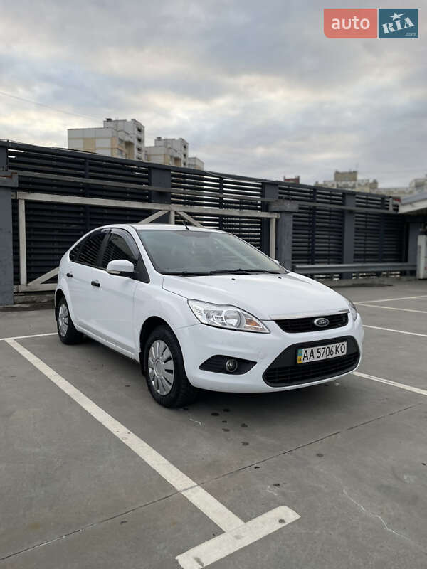 Ford Focus (2011)