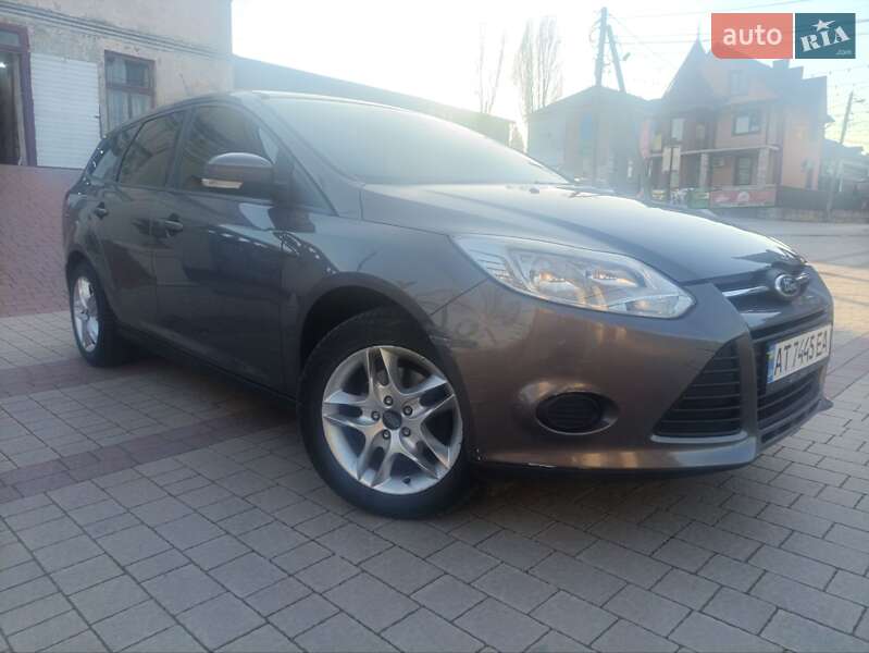 Ford Focus (2012)