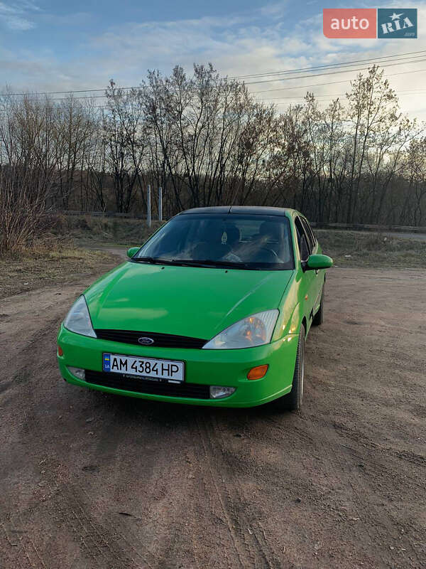 Ford Focus (1998)