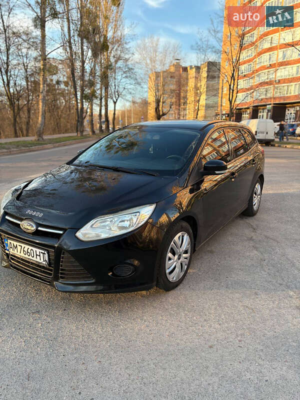 Ford Focus (2011)