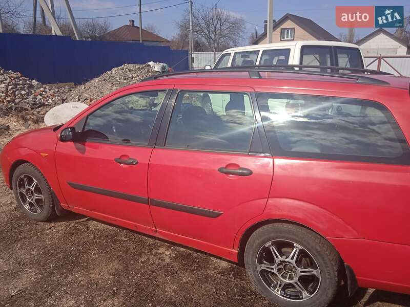 Ford Focus (2001)