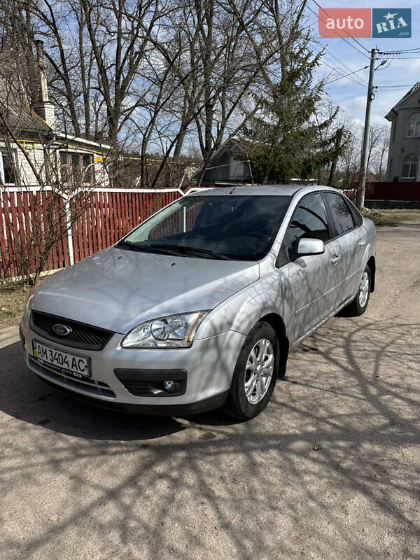 Ford Focus (2007)