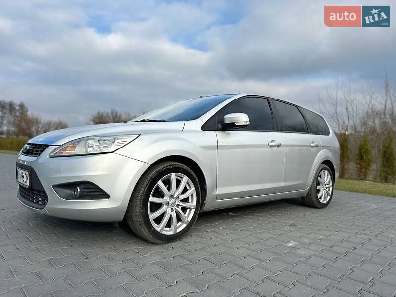 Ford Focus (2008)