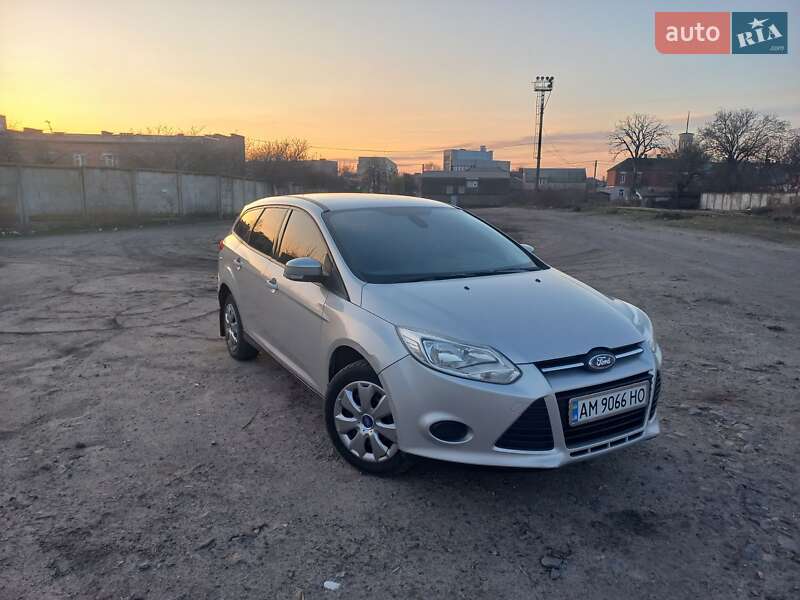 Ford Focus (2013)