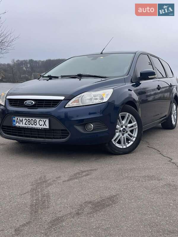 Ford Focus (2010)