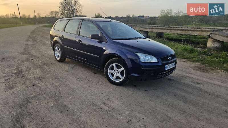 Ford Focus (2005)