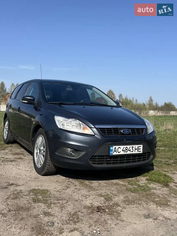 Ford Focus (2009)