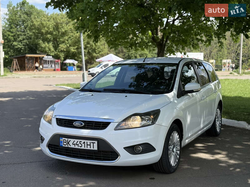 Ford Focus (2009)