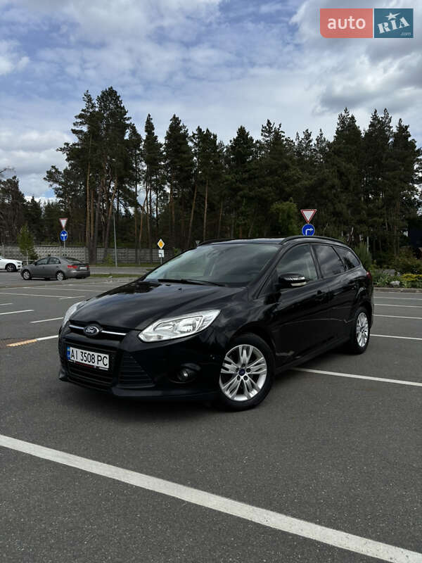 Ford Focus (2011)