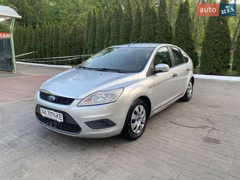 Ford Focus (2010)