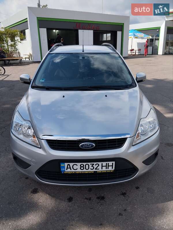 Ford Focus (2010)