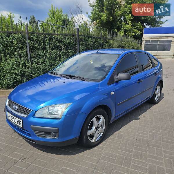 Ford Focus (2005)