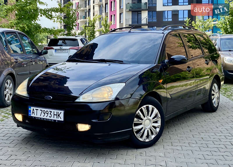 Ford Focus (2001)