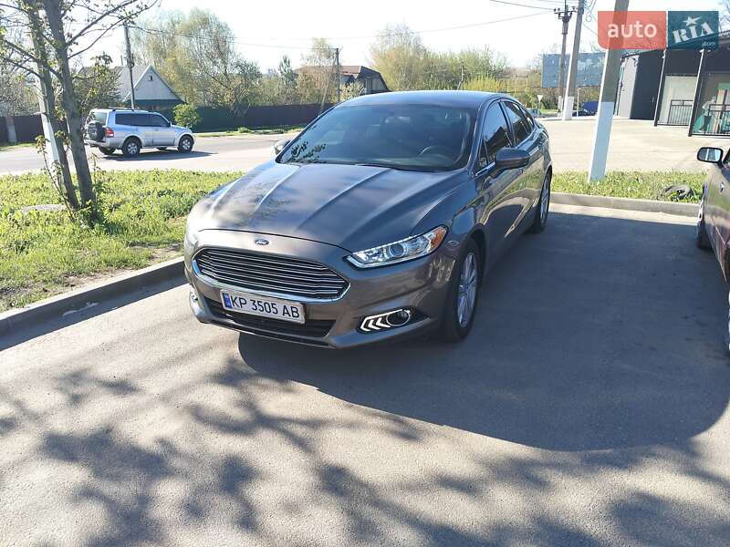 Ford Fusion (2014)