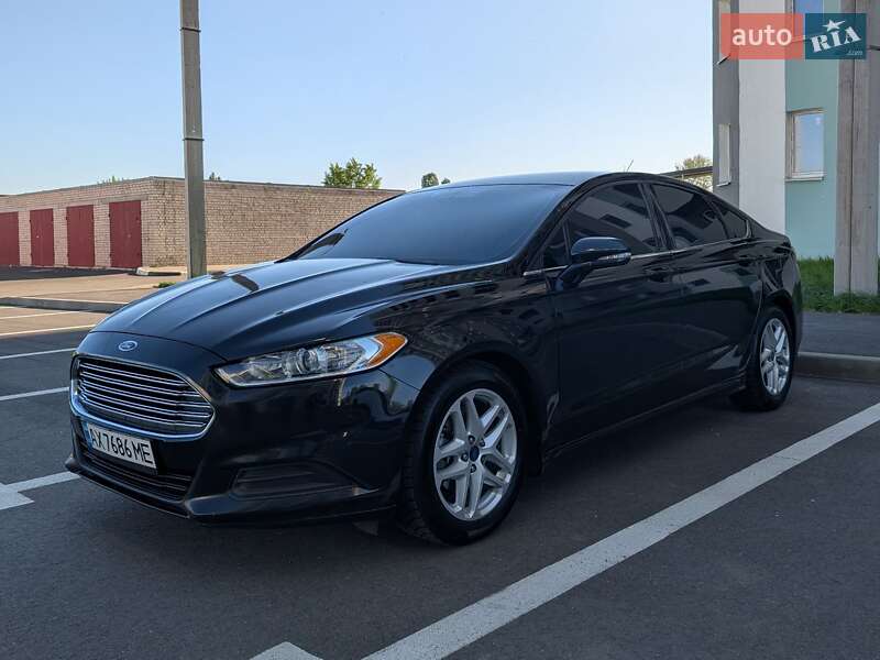 Ford Fusion (2015)