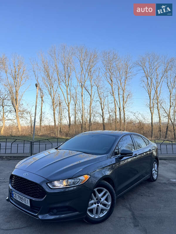 Ford Fusion (2015)
