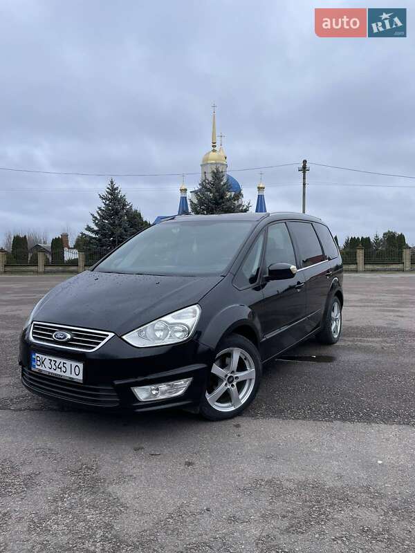 Ford Galaxy (2011)