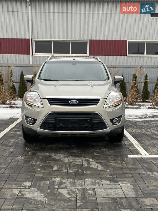 Ford Kuga (2009)