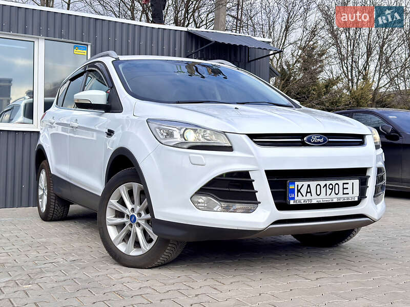 Ford Kuga (2015)