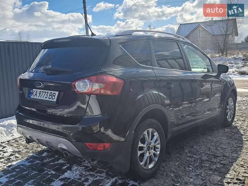 Ford Kuga (2012)